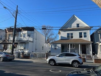 8025 88th Rd, Woodhaven, NY 11421