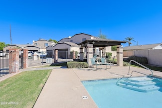 9043 N 14th Dr, Phoenix, AZ 85021
