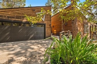 1714 NW Quincy Ave, Bend, OR 97703