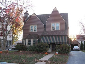 1040 Lindale Ave, Drexel Hill, PA 19026