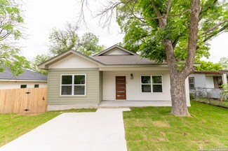 207 F St, San Antonio, TX 78210