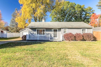 2475 Sharon Ln, Port Huron, MI 48060