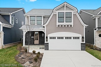 207 Mountain View Ln, Milford, MI 48381