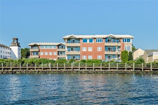 341 Thames St Unit 303, Bristol, RI 02809