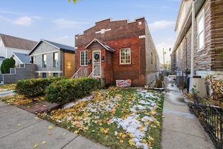 3136 S 54th Ave, Cicero, IL 60804