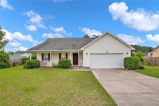 229 Fallingleaf Dr, Raeford, NC 28376