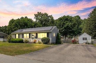 24 Allenclair Dr, Amesbury, MA 01913