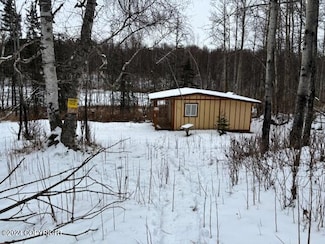 2120 N Robinette St, Wasilla, AK 99654