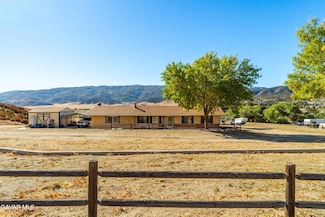 8206 Calva St, Leona Valley, CA 93551