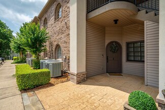 102 Sea Ray, Hot Springs National Park, AR 71901