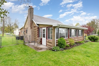 2365 S Green Dr, Au Gres, MI 48703