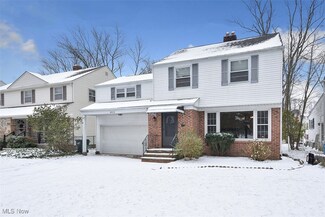 4512 College Rd, Cleveland, OH 44121