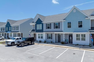 315 Starfish Ln, North Topsail Beach, NC 28460