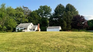3025 Killian Rd, Uniontown, OH 44685