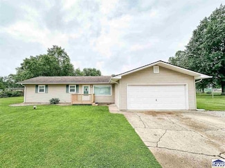 2887 E Phylbeck Ave, Terre Haute, IN 47805