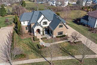 11910 Cross Creek Ct, Burr Ridge, IL 60527