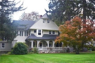 32 Oakland Ave Unit 3, Warwick, NY 10990