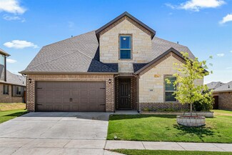608 Bayonet, White Settlement, TX 76108