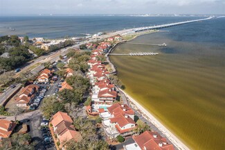 100 Bay Bridge Dr, Gulf Breeze, FL 32561