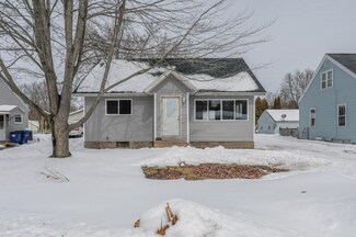 1106 Henrietta St, Wausau, WI 54403
