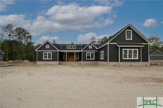 154 Early St, Springfield, GA 31329