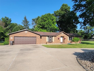 14373 Racho Blvd, Taylor, MI 48180
