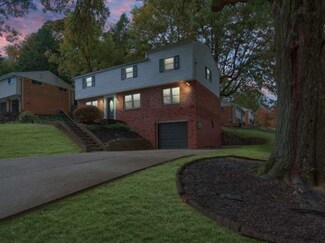 219 Belladonna Dr, Glenshaw, PA 15116