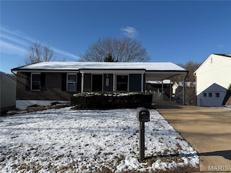 3939 Hawthorn Dr, Imperial, MO 63052