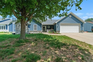 5709 SE 25th St, Des Moines, IA 50320