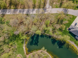9139 Wiltshire Dr, Columbia, IL 62236
