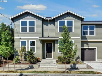 1455 NE Shaver St, Portland, OR 97212