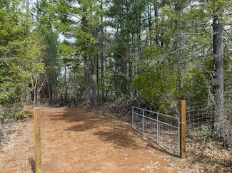 234 Lurline Ln, Cave Junction, OR 97523