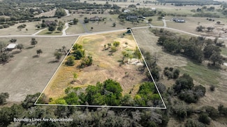 430 Hill Valley Dr, Stephenville, TX 76401