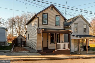 823 S 6th St, Lebanon, PA 17042