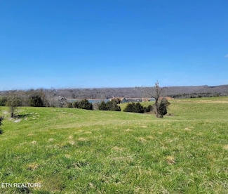 266 Russell Brothers Rd, Sharps Chapel, TN 37866