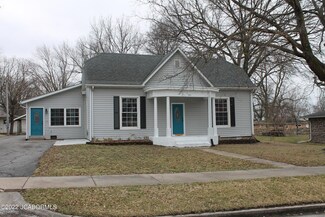 130 W Cooper St, Tipton, MO 65081