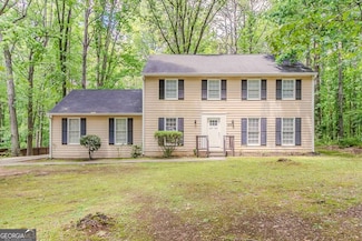 205 N Fayette Dr, Fayetteville, GA 30214