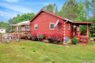 3273 Grandy Rd, Brodnax, VA 23920