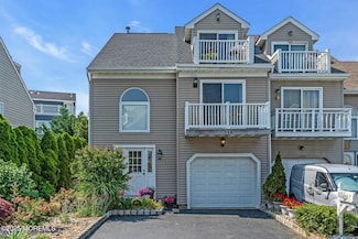 134 Marina Bay Ct, Highlands, NJ 07732