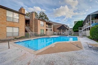 2110 Wilcrest Dr Unit 123, Houston, TX 77042