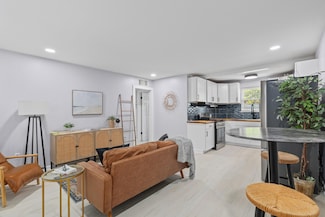867 Colony Dr Unit F92, Charleston, SC 29407