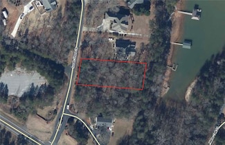 104 S Shore Dr, Fair Play, SC 29643