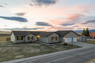 5401 Tonkawa Trail, Bar Nunn, WY 82601