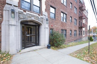 381 Broadway Unit 4B, Dobbs Ferry, NY 10522