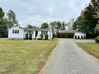 9590 Amis Chapel Rd, Oxford, NC 27565