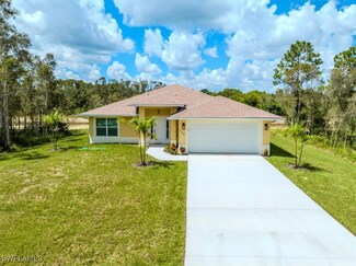 722 La Plata Ave, Lehigh Acres, FL 33974