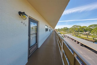 6070 80th St N Unit 406, Saint Petersburg, FL 33709