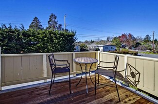 148 Surfside Ave, Santa Cruz, CA 95060
