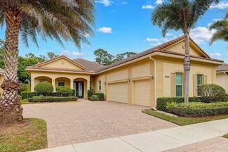 10241 SW Visconti Way, Port Saint Lucie, FL 34986