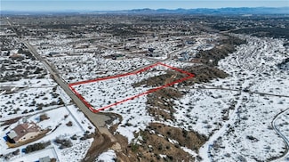 7877 Capelin Rd, Phelan, CA 92371